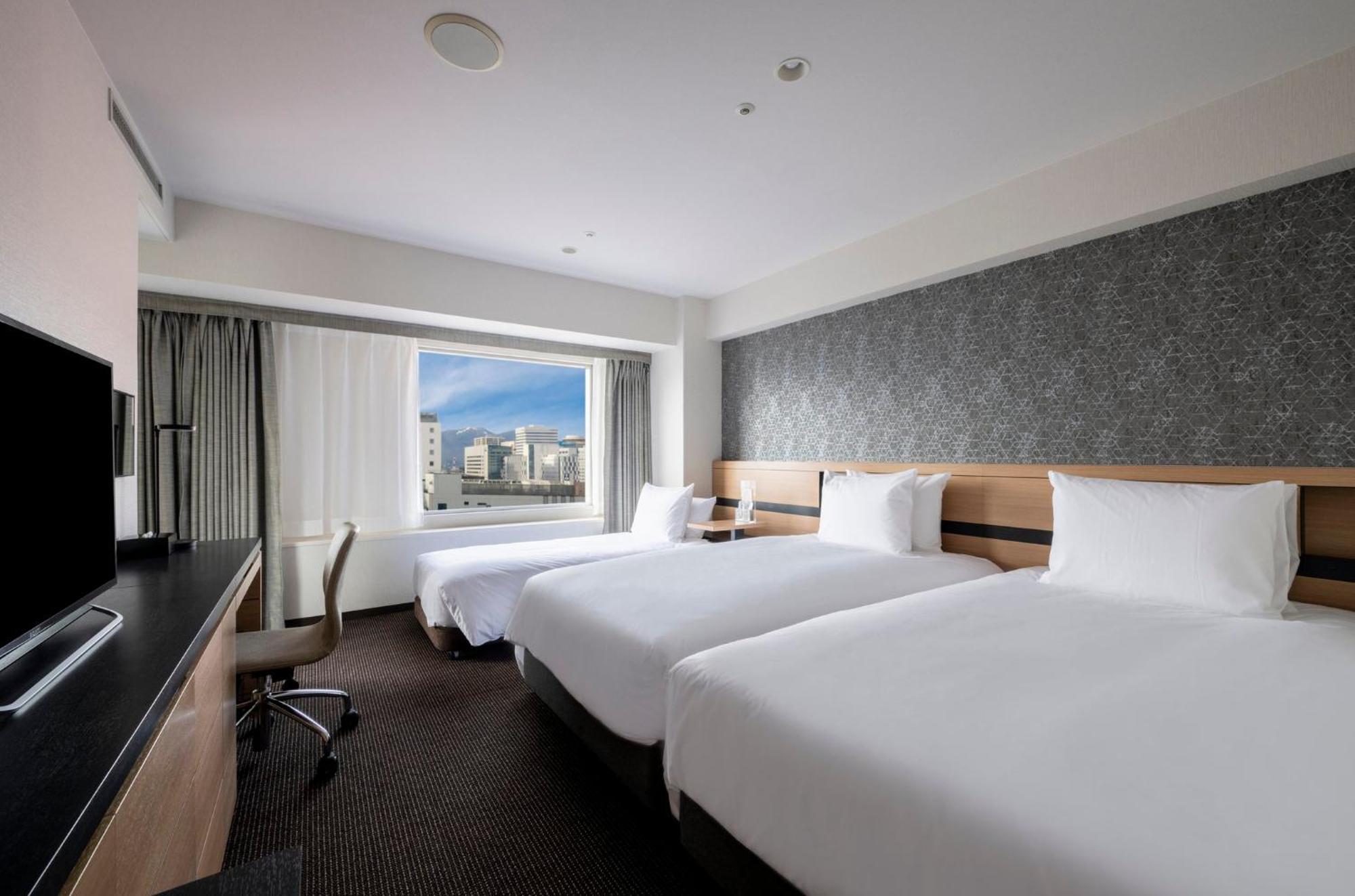 Ana Crowne Plaza Sapporo By Ihg Hotell Exteriör bild